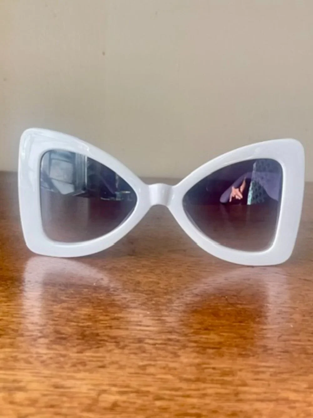 Fashion Sunglasses Large White Abstract & Black Large Jackie O's 2 Pairs